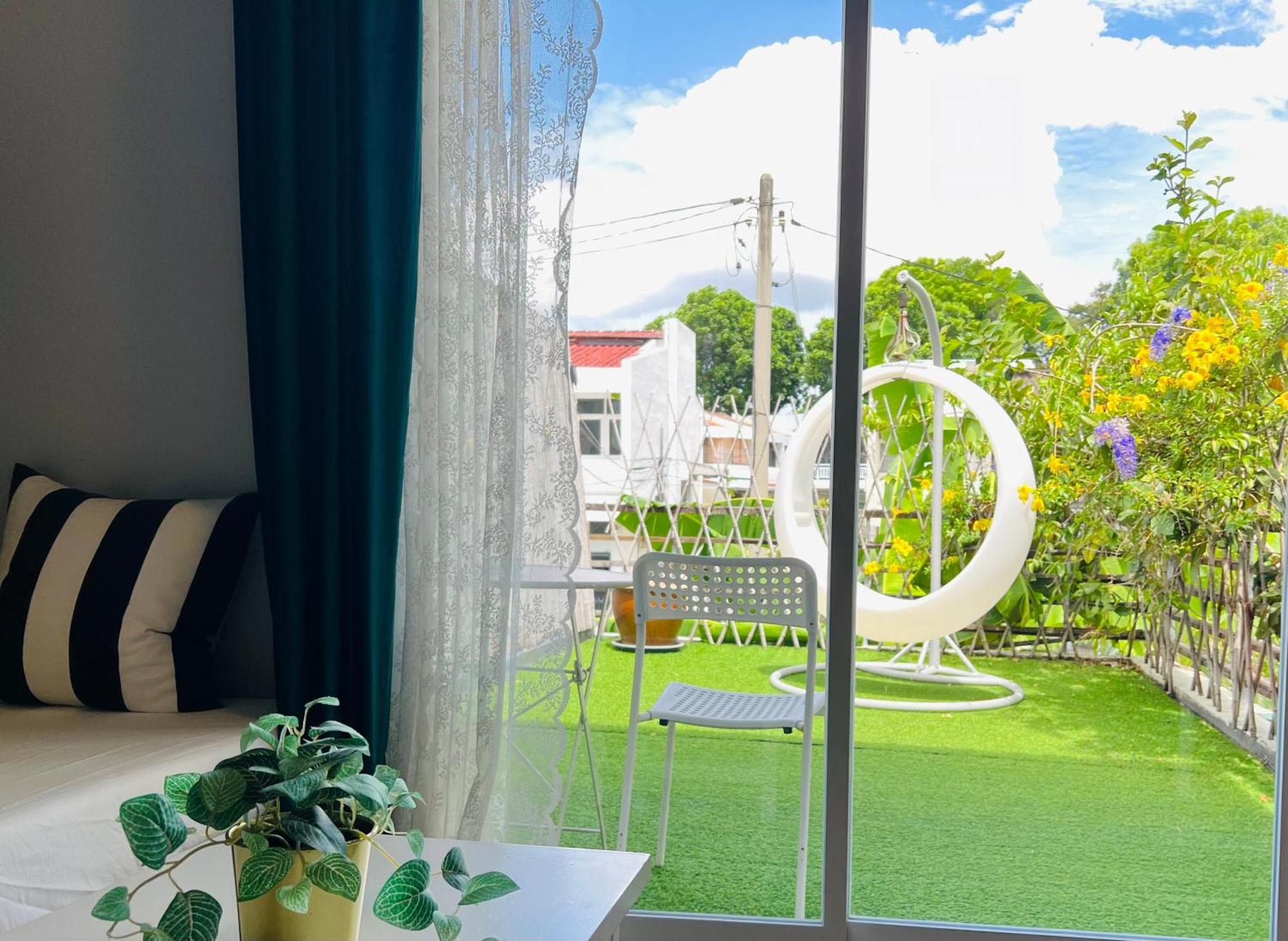 Smell Rose Beach Garden บาตูเฟอริงกี ภายนอก รูปภาพ