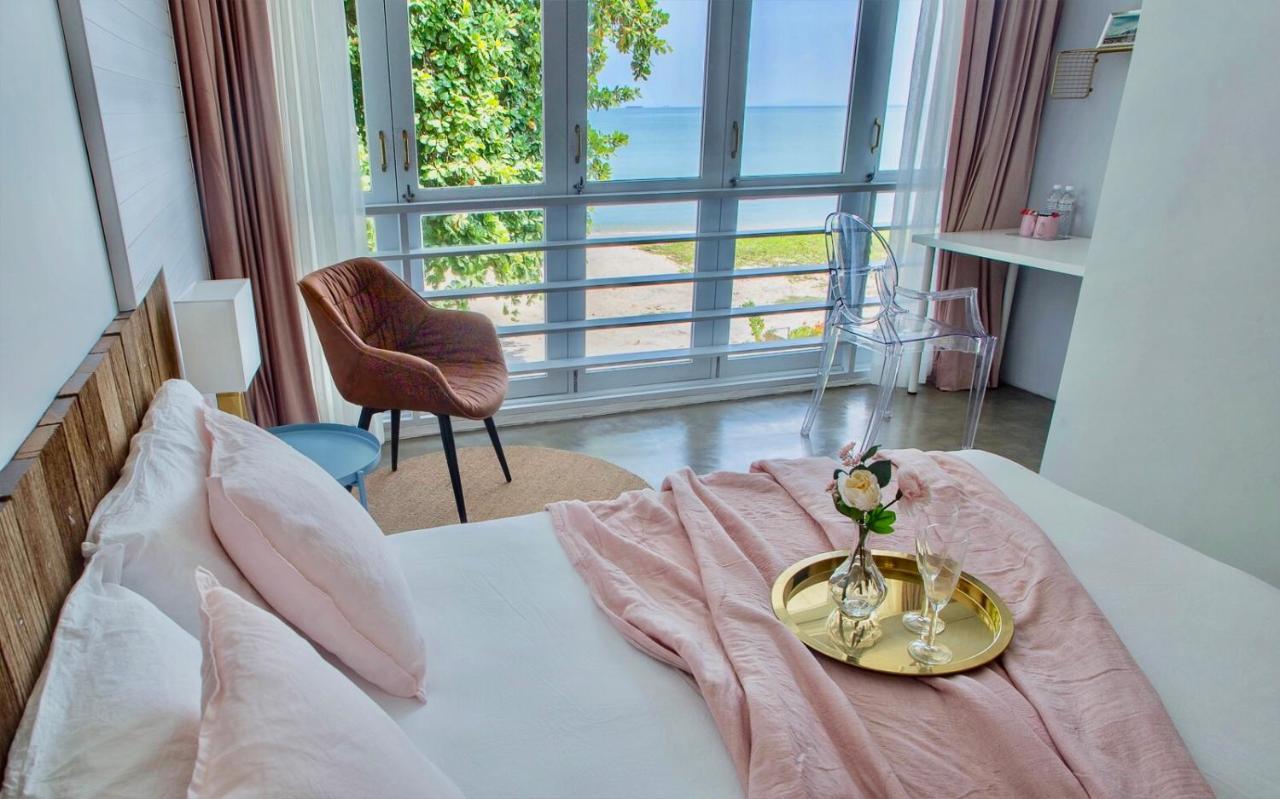 Smell Rose Beach Garden บาตูเฟอริงกี ภายนอก รูปภาพ